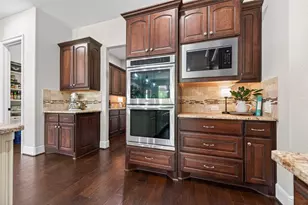 10227 Grape Creek Grove Ln, Cypress, TX 77433 - Photo 16