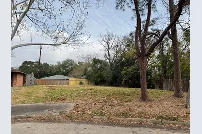 5502 Grape Street, Houston, TX 77096 - Photo 2