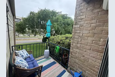 7014 N Holiday Drive, Galveston, TX 77550 - Photo 8