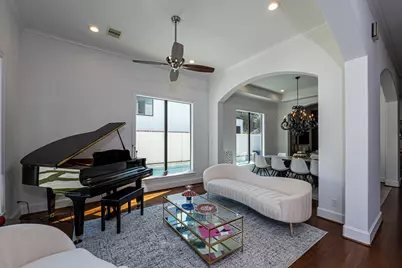 1409 Indiana Street, Houston, TX 77006 - Photo 18