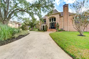 714 Last Arrow Dr, Houston, TX 77079 - Photo 2