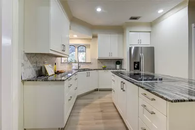 714 Last Arrow Drive, Houston, TX 77079 - Photo 20