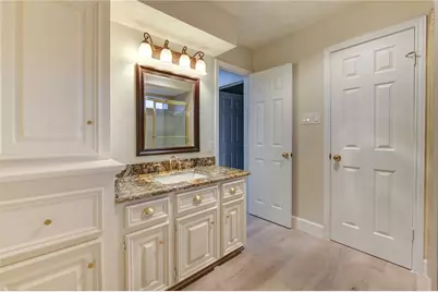 714 Last Arrow Drive, Houston, TX 77079 - Photo 42
