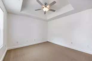 1333 W 22nd St, Houston, TX 77008 - Photo 14