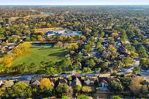 14602 Cobre Valley Dr, Houston, TX 77062 - Photo 48