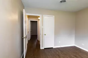 616 17th Ave N, Texas City, TX 77590 - Photo 10