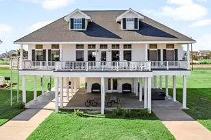 18306 E De Vaca, Galveston, TX 77554 - Photo 8