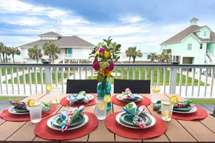 18306 E De Vaca, Galveston, TX 77554 - Photo 18