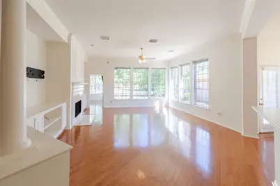 2434 Fairway Pointe Drive, League City, TX 77573 - Photo 20