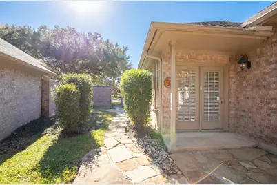 2434 Fairway Pointe Drive, League City, TX 77573 - Photo 32