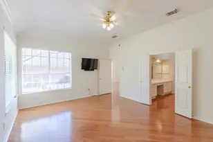 2434 Fairway Pointe Dr, League City, TX 77573 - Photo 8