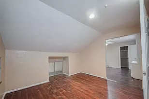 4015 Black Locust Dr, Houston, TX 77088 - Photo 44