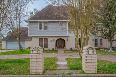 4015 Black Locust Drive, Houston, TX 77088 - Photo 2