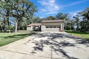 8846 Jackrabbit Ln, Bryan, TX 77808 - Photo 4