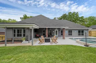 13422 Hidden Valley Dr, Montgomery, TX 77356 - Photo 2