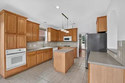4610 Misty Morning Court, Missouri City, TX 77459 - Photo 12