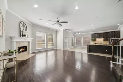 2206 Ascot Lane, Sugar Land, TX 77479 - Photo 12