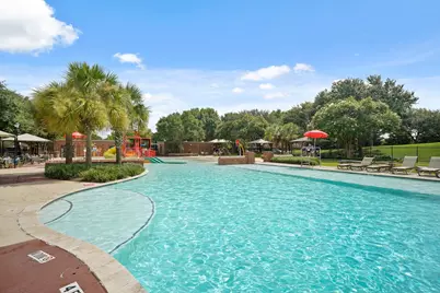 2206 Ascot Lane, Sugar Land, TX 77479 - Photo 4