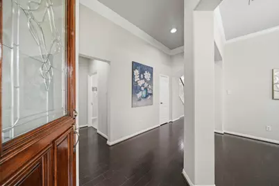2206 Ascot Lane, Sugar Land, TX 77479 - Photo 6