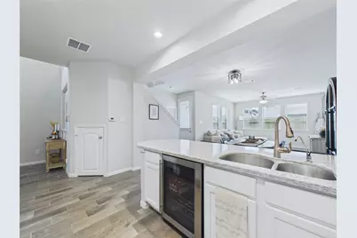 5530 Clarendon Hills Court, Pasadena, TX 77505 - Photo 10