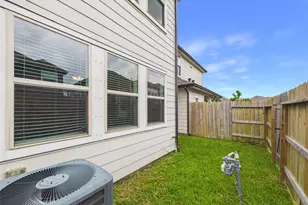 5530 Clarendon Hills Ct, Pasadena, TX 77505 - Photo 40