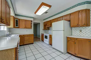 10215 Windriver Dr, Houston, TX 77070 - Photo 16