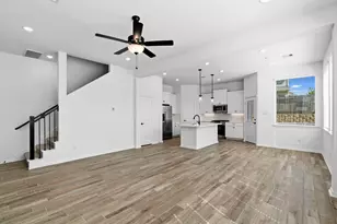 106 West Coralburst Loop, Montgomery, TX 77316 - Photo 2