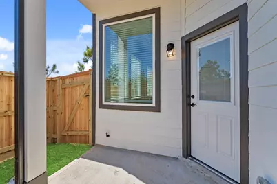 106 West Coralburst Loop, Montgomery, TX 77316 - Photo 22