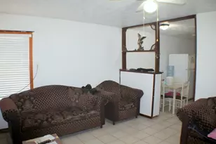 3827 Landa Ln, Houston, TX 77023 - Photo 6