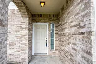 5127 Prosperity Cir, Houston, TX 77018 - Photo 2