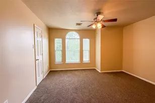 5127 Prosperity Cir, Houston, TX 77018 - Photo 10