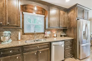 306 County Rd 3997, Cleveland, TX 77328 - Photo 30