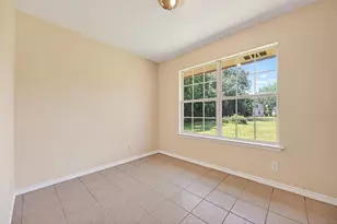 720 Ezekiel Smith St, Prairie View, TX 77484 - Photo 12
