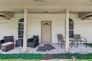 720 Ezekiel Smith St, Prairie View, TX 77484 - Photo 6