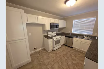 21019 Western Valley Drive, Katy, TX 77449 - Photo 2