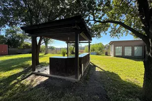 769 Lucky St, Houston, TX 77088 - Photo 8