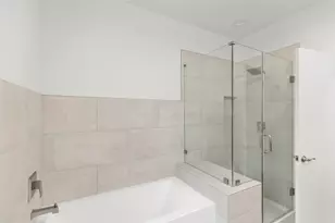 2202 Wavell St, Houston, TX 77088 - Photo 18