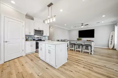 25215 Sausalito Drive, Galveston, TX 77554 - Photo 8