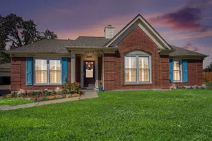 5823 Forest Trails Dr, Houston, TX 77084 - Photo 2