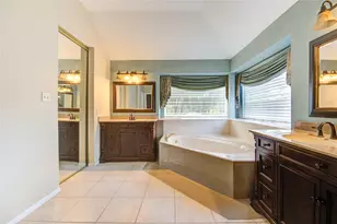 13515 Jessica Ln, Houston, TX 77069 - Photo 40