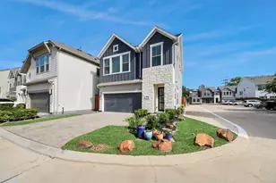 10954 Hewitt Cliff Ln, Houston, TX 77043 - Photo 2