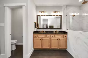 10954 Hewitt Cliff Ln, Houston, TX 77043 - Photo 34