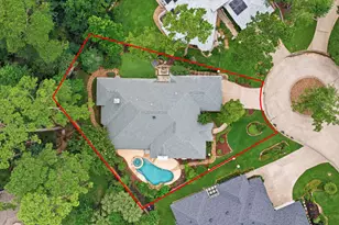 6 Harbor Cove Dr, The Woodlands, TX 77381 - Photo 2