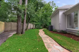 6 Harbor Cove Dr, The Woodlands, TX 77381 - Photo 32
