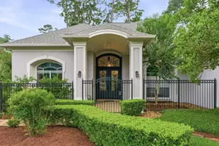 6 Harbor Cove Dr, The Woodlands, TX 77381 - Photo 4