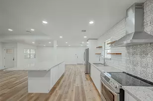 6130 Shadow Crest St, Houston, TX 77074 - Photo 10