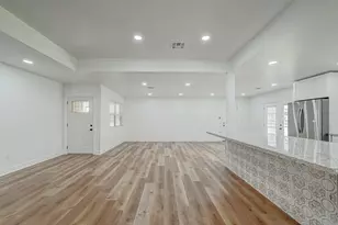 6130 Shadow Crest St, Houston, TX 77074 - Photo 12