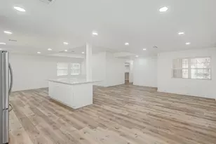 6130 Shadow Crest St, Houston, TX 77074 - Photo 14