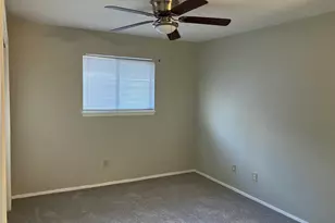 8048 Sands Point Dr, Houston, TX 77036 - Photo 16