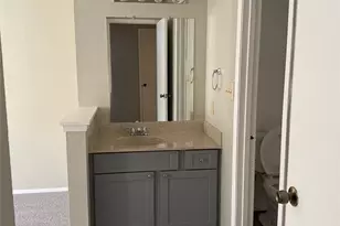 8048 Sands Point Dr, Houston, TX 77036 - Photo 14